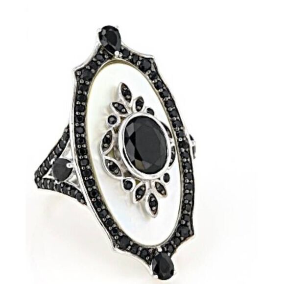 Stunning 3Ct. Mother of Pearl & Black Spinel Gemstone Victorian Design Ring Sz 8 - Picture 5 of 7